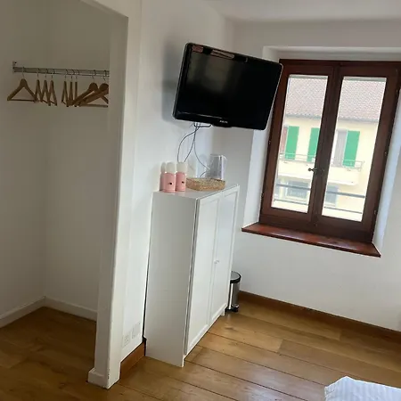 Ben Ouais イン